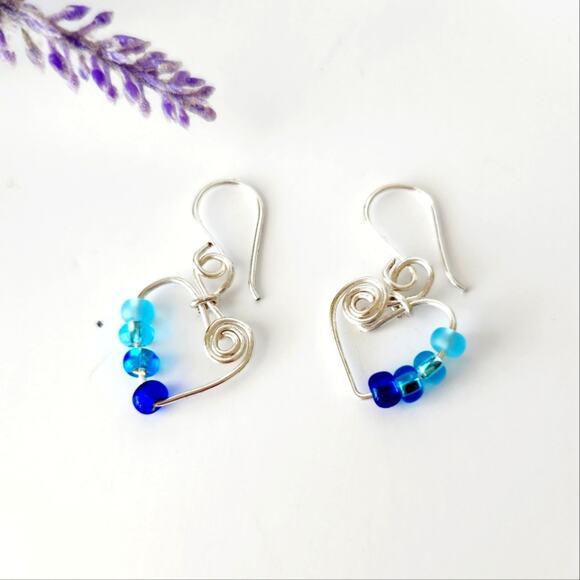 Silver Wire Heart Beaded Earrings - Picture 1 of 9
